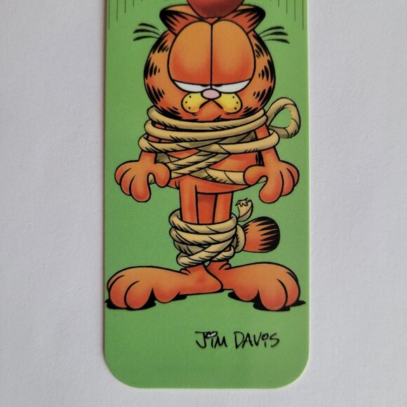 Vintage 1978 Garfield Bookmark Don't Ask Tassel Comic Cat apple KB 10324 70s 80s - Picture 7 of 15